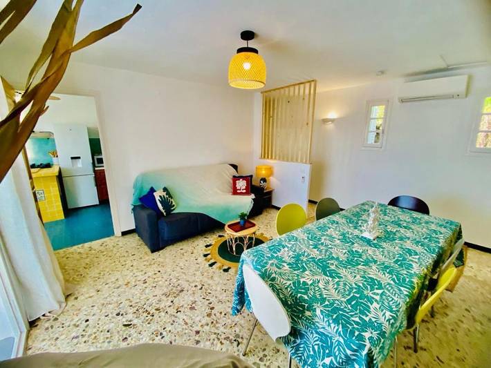 Location de vacances pour 10 personnes, avec vue et jardin dans Office de Tourisme de Cargese - 3