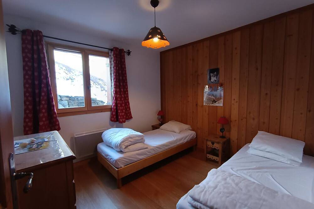 Ganze Wohnung, Komfortable Wohnung, große Südterrasse, nahe Pisten, Haustiere und Parken in Montgenèvre, Briançon und Umgebung