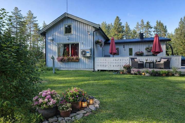 Villa für 8 Personen, mit Garten und Seeblick sowie Ausblick - 1