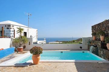 Villa pour 4 Personnes dans Teguise, Lanzarote, Photo 1