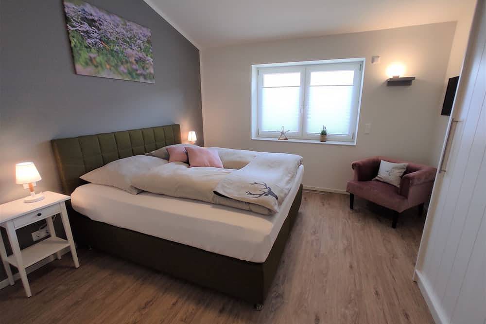 Ganze Wohnung, Exklusive Ferienwohnung in zentrumsnaher Lage, am Alten Deich in Hafen Büsum, Büsum