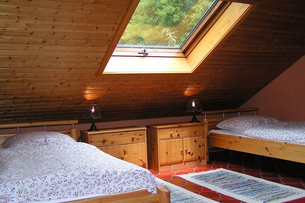 Ferienhaus in herrlicher Waldlage im Rheingau in Lorch, Rheingau-Taunus-Kreis