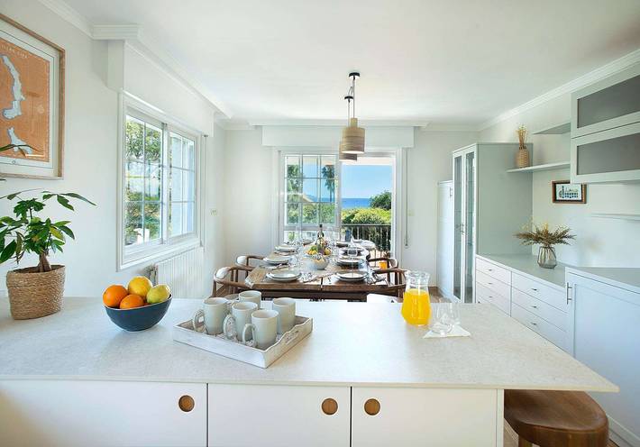Villa für 10 Personen mit Garten in Praia de Santa Marta (Cangas), Cangas