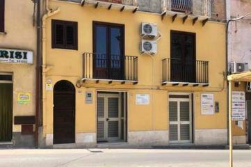 Gîte pour 4 personnes, avec balcon à Racalmuto