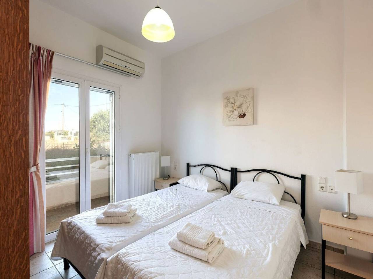 Beachside Stay in Skaleta in Rethymno region
