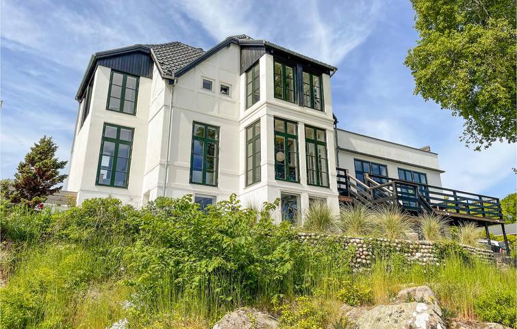 Ferienhaus für 4 Personen mit Terrasse in Tejn, Allinge