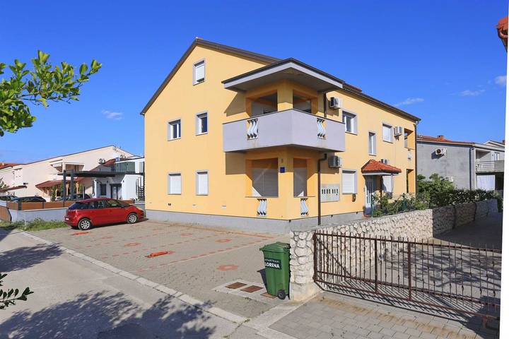 Ferienwohnung für 6 Personen, mit Balkon in Privlaka - 3