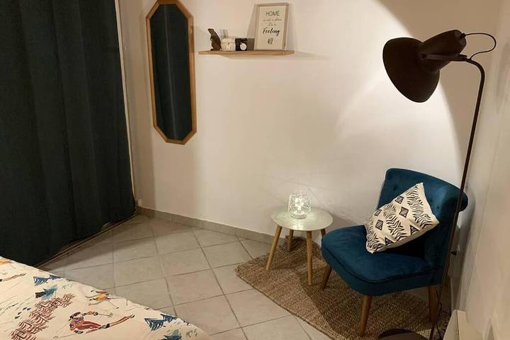 Gîte pour 3 personnes, avec jardin et terrasse dans Le Moutaret - 4