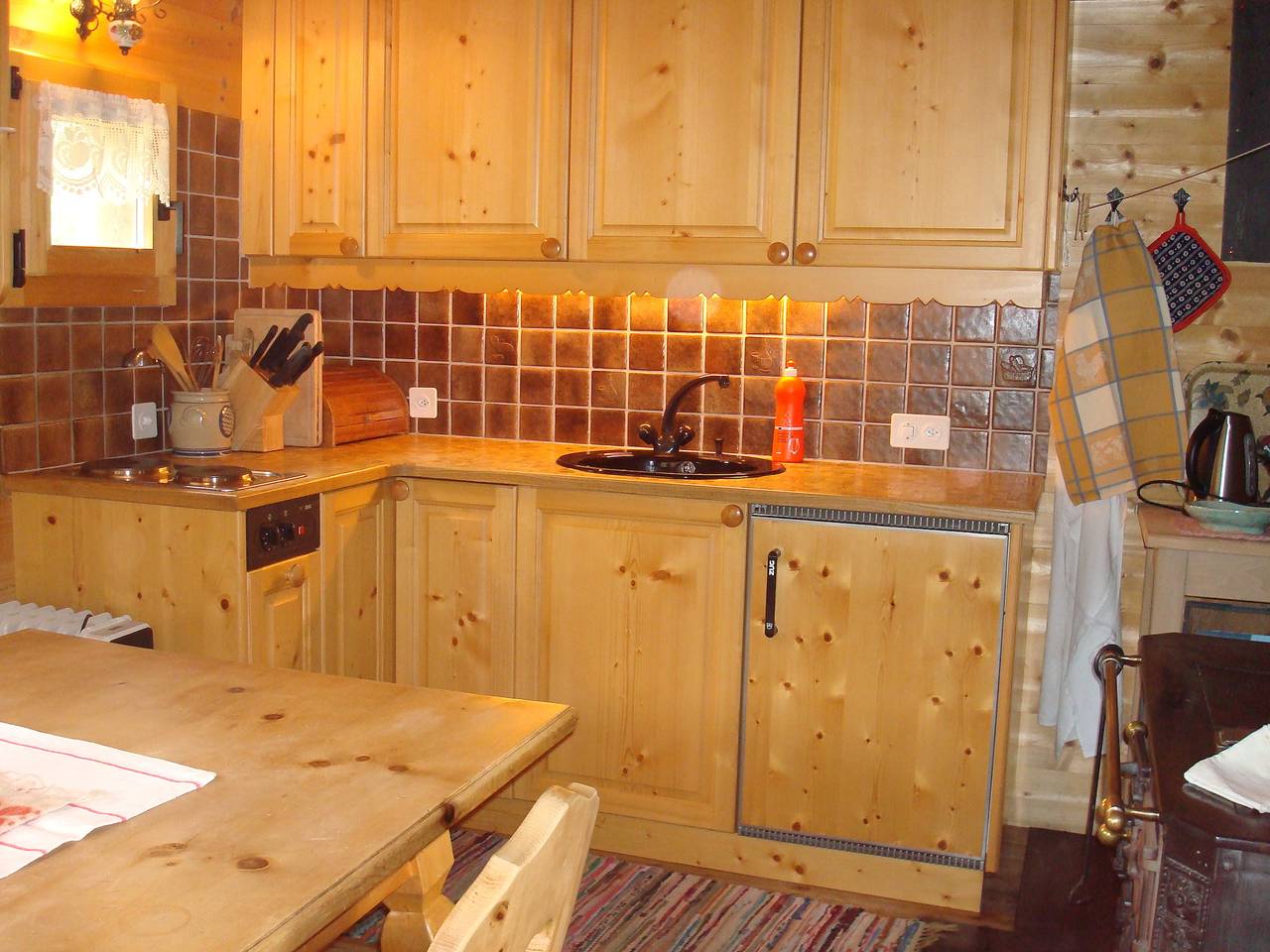 Ganze Ferienwohnung, Ferienhaus S-charl - Ferienhaus für 4-5 Personen in S-charl, Scuol