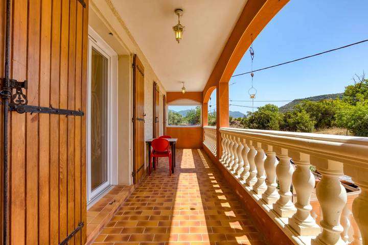 Habitación 'Chambre 2' con terraza y jardín compartidos y Wi-Fi in Sallèles du Bosc, Le Bosc