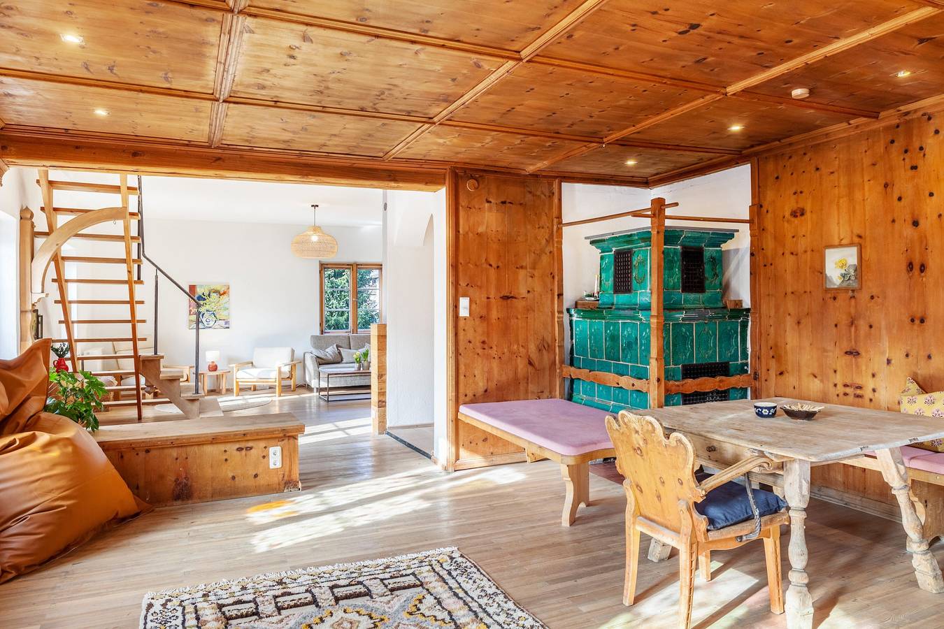 Ganze Wohnung, Ferienwohnung 'Siebzehn35' mit Bergblick, Balkon und Wlan in Garmisch-Partenkirchen, Bayerische Alpen