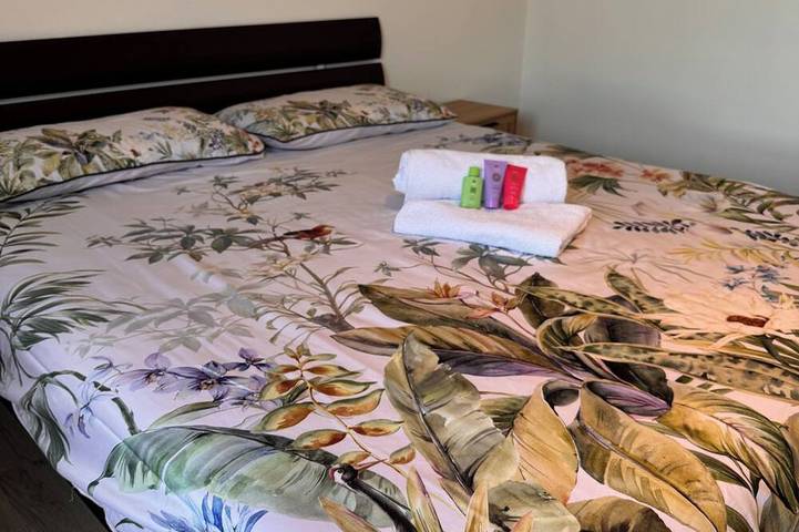 Ganze Wohnung, Lake house 40 minutes from Peschiera Del Garda, comfortably sleeps up to 4 people. in Mantua, Mantua Provinz