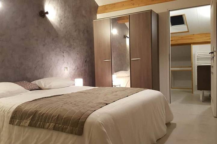 Location de vacances pour 14 personnes, avec jardin à Vers - 2