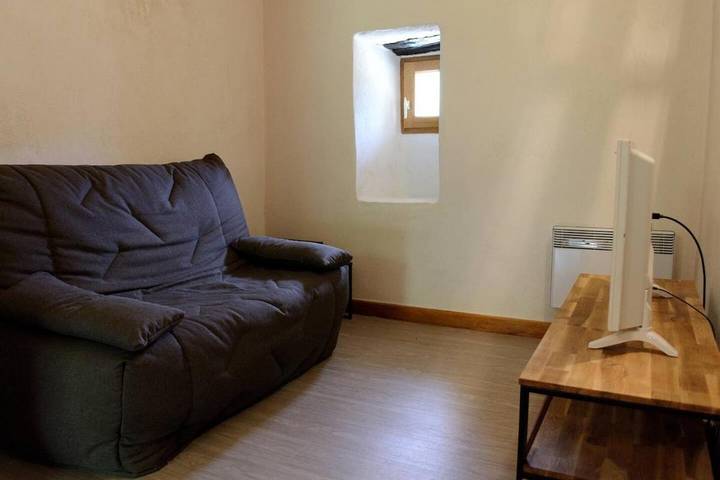 Location de vacances pour 4 personnes, avec vue et terrasse à Cristinacce