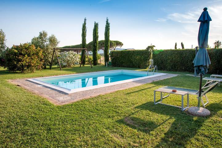 Gårdshus for 2 personer, med Jacuzzi og Hage i Grosseto