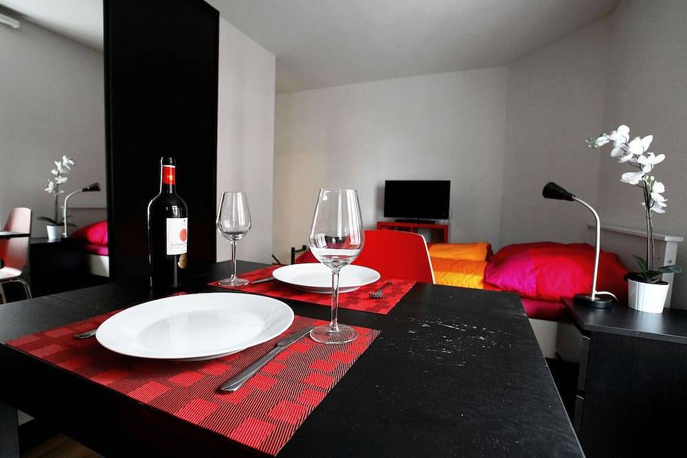 Ganze Wohnung, Zh Cranberry lv - Oerlikon Hitrental Apartment in Zürich, Bezirk Zürich
