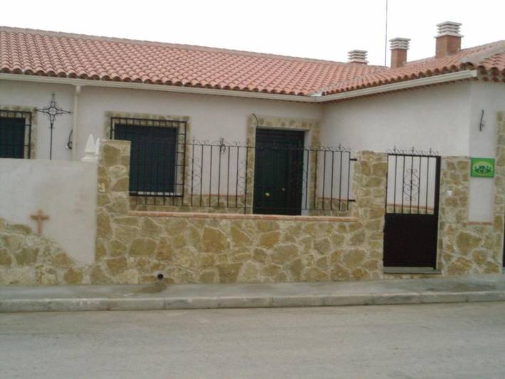 Casa rural para 10 personas, Se admiten mascotas en Santa María de los Llanos