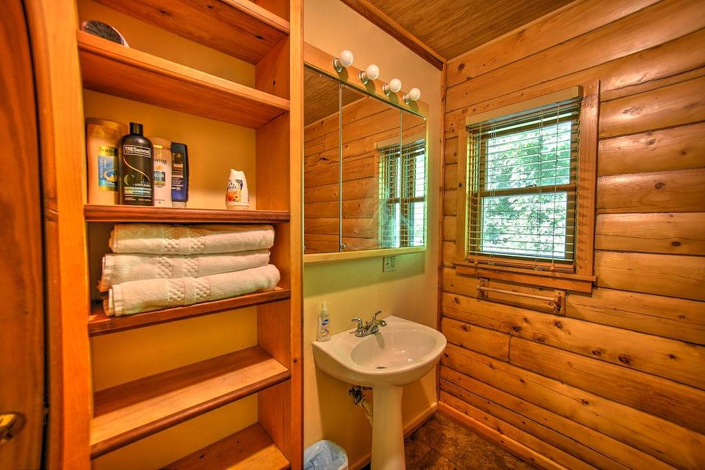 Kabine süße Kabine; Kind & Haustier freundlich; Hi-Speed / Kabel / Wlan; Felsvorsprünge in Fairfield County (OH)