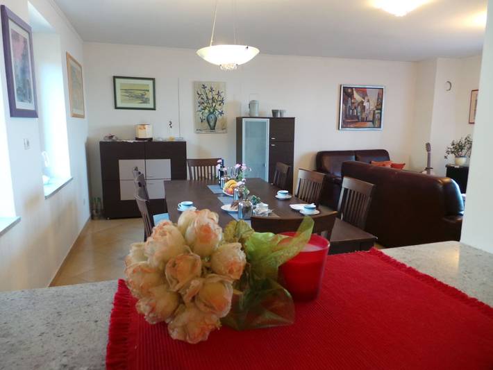 Ferienwohnung für 4 Personen, mit Balkon und Garten, kinderfreundlich