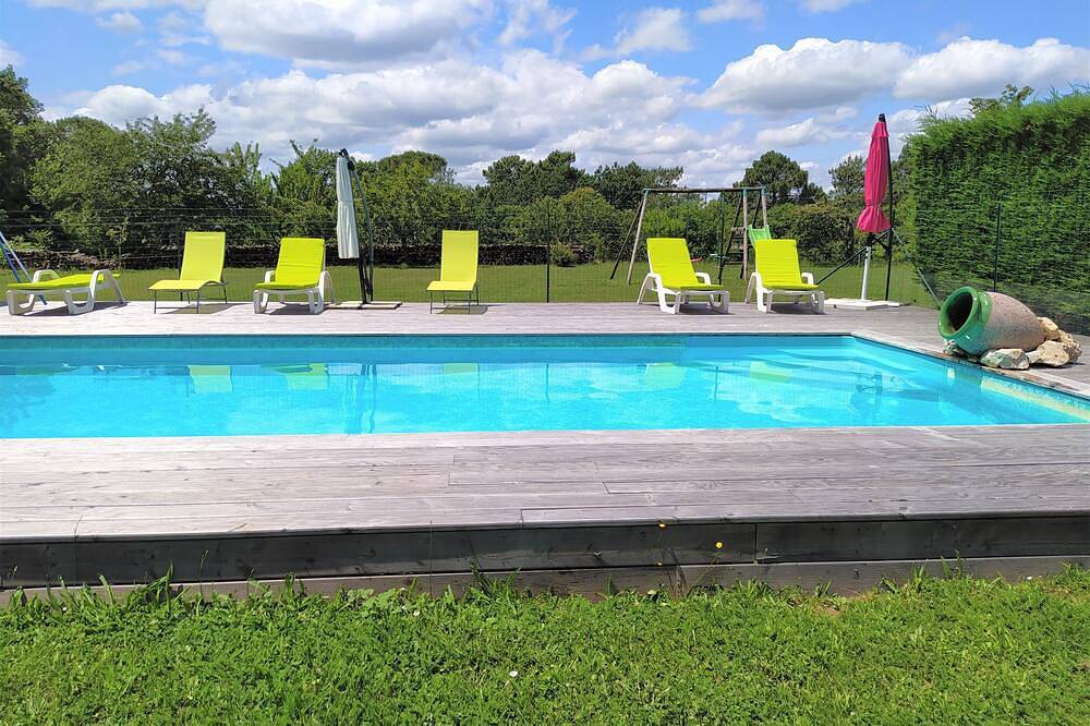 Enchanting and bucolic setting ideal for family holidays. in Soturac, Lot