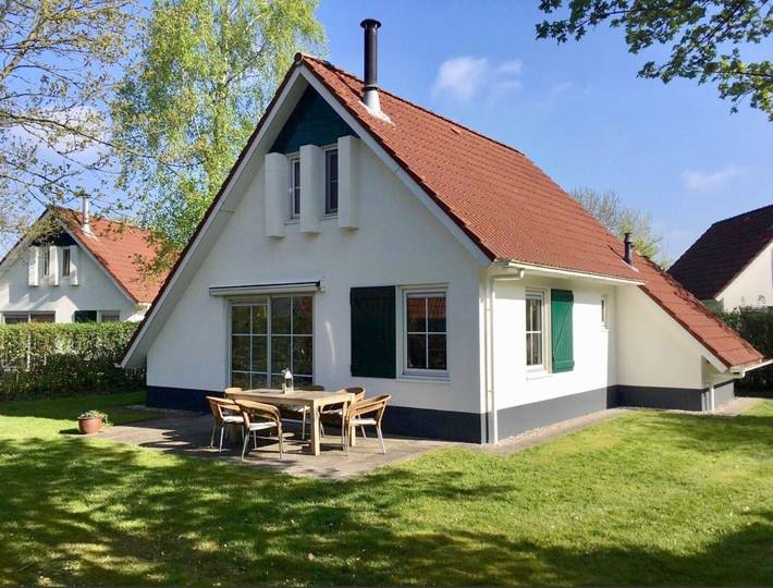 Ferienhaus für 6 Personen, mit Terrasse und Garten sowie Ausblick