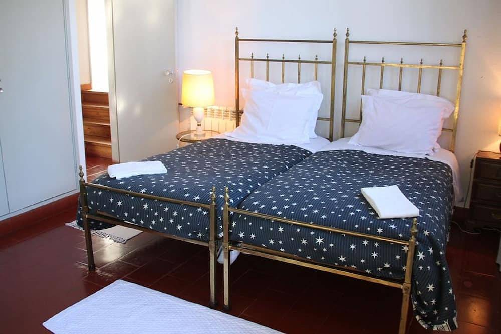 Casa Dos Vidros - Charmer Villa aan het meer in Tomar, Santarém District