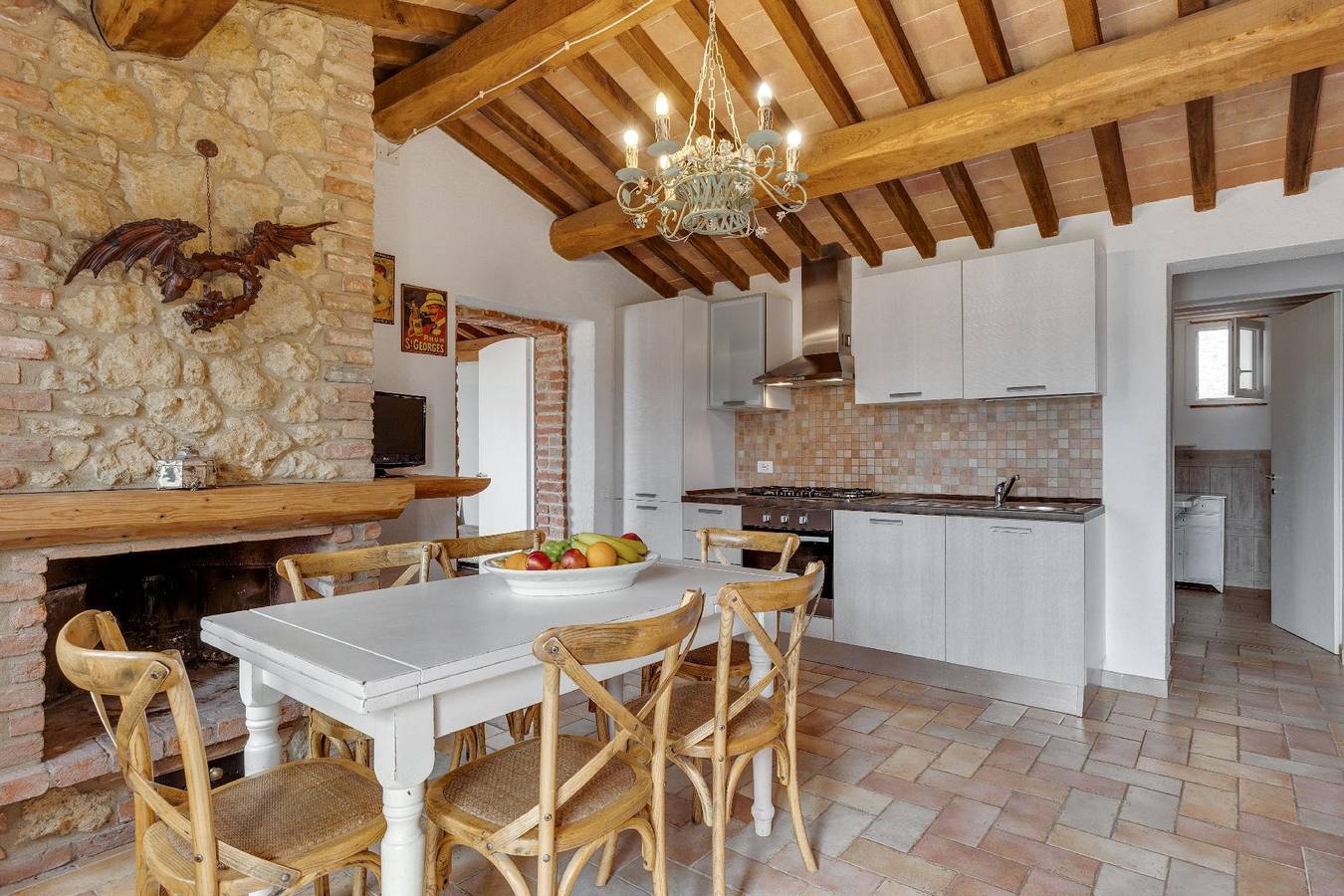 Holiday house 'Il Noce' with pool in Pomarance, Province de Pise