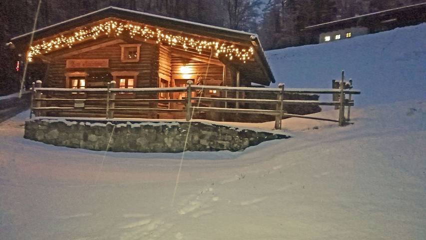 Chalet für 2 Personen, mit Terrasse im Chiemgau