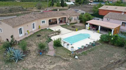 Chambre d’hôte pour 2 personnes, avec piscine et jardin à Tourouzelle