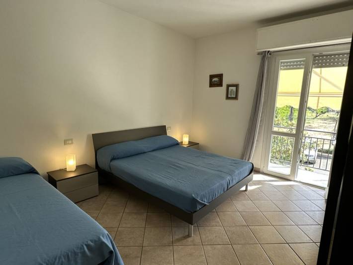 Ganze Ferienwohnung, Ferienwohnung für 4 Personen mit Balkon in Massa, Italienische Riviera