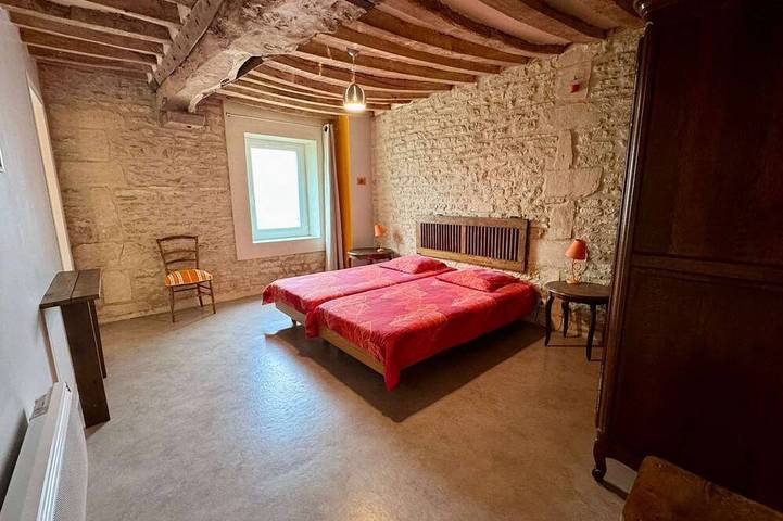 Location de vacances pour 15 personnes, avec terrasse et jardin à Colombiers-sur-Seulles - 4