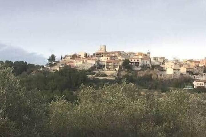 Location de vacances pour 7 personnes, avec jardin à Velaux