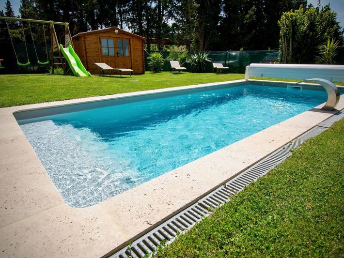 Ferienhaus für 2 Personen, mit Whirlpool und Terrasse sowie Garten und Seeblick in Vaucluse
