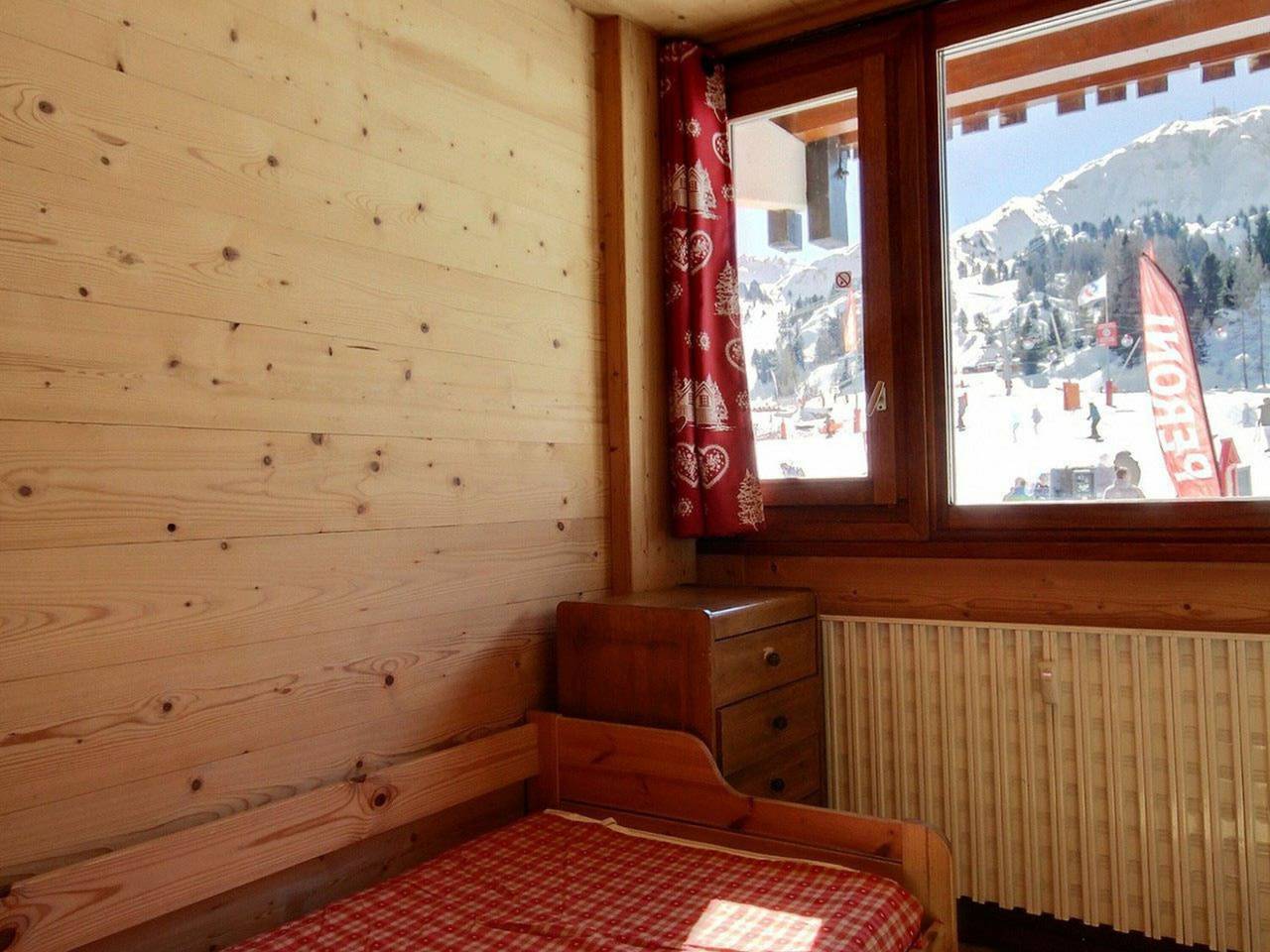 Appartement entier, Appartement rénové 5 pers, accès direct aux pistes à La Plagne in Plagne Centre, La Plagne-Tarentaise