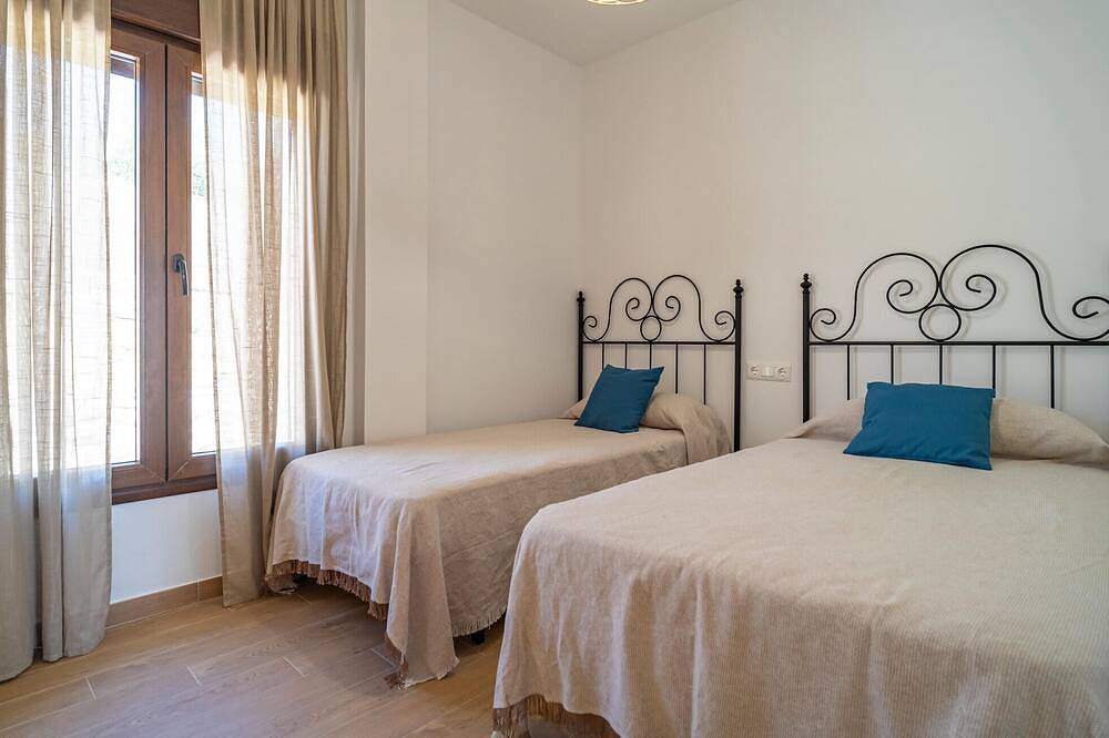 Luxurious home in Periana in Mondrón, Periana