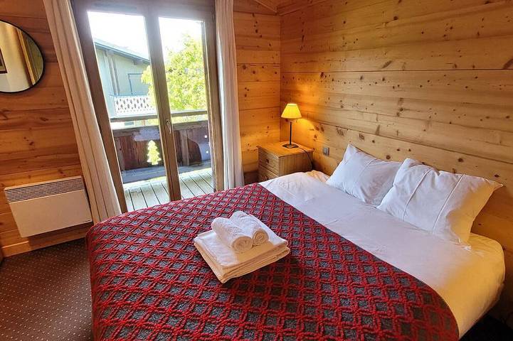 Ganze Wohnung, Helles Duplex mit Garten, in der Nähe der Pisten, 6 Pers., Parkplatz in Les Gets, Les Portes du Soleil