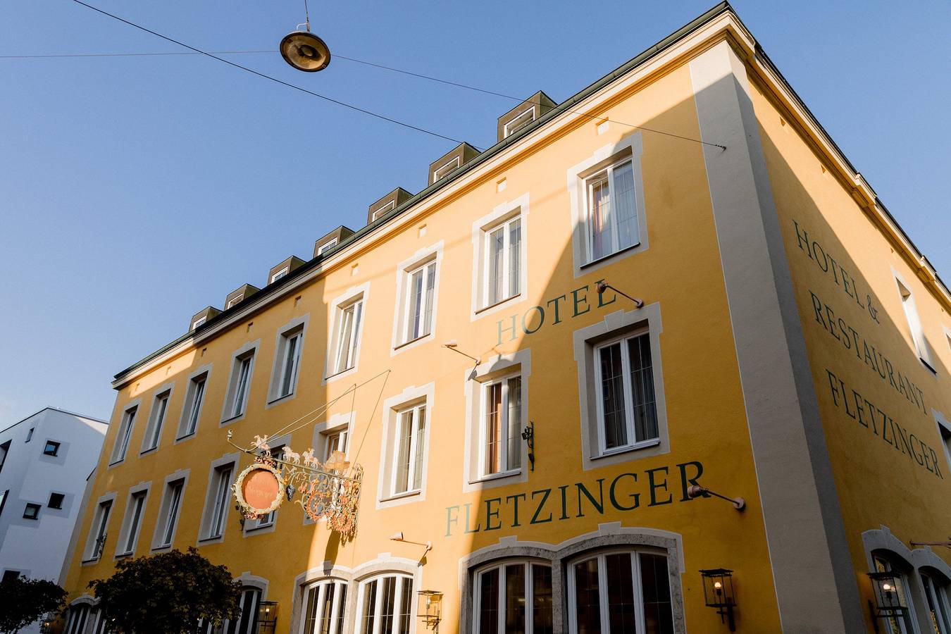 Hotel Fletzinger - Doppelzimmer Comfort, 25 qm, Dusche/Wc in Wasserburg am Inn, Landkreis Rosenheim