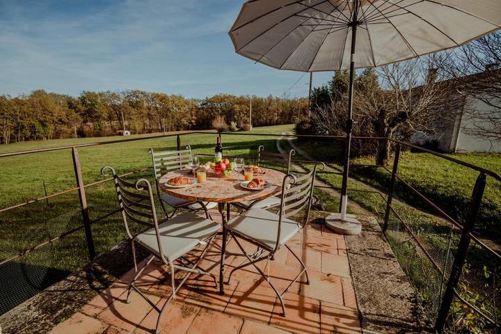 Location de vacances pour 4 personnes, avec jardin ainsi que terrasse et vue, animaux acceptés à Lauzerte - 4