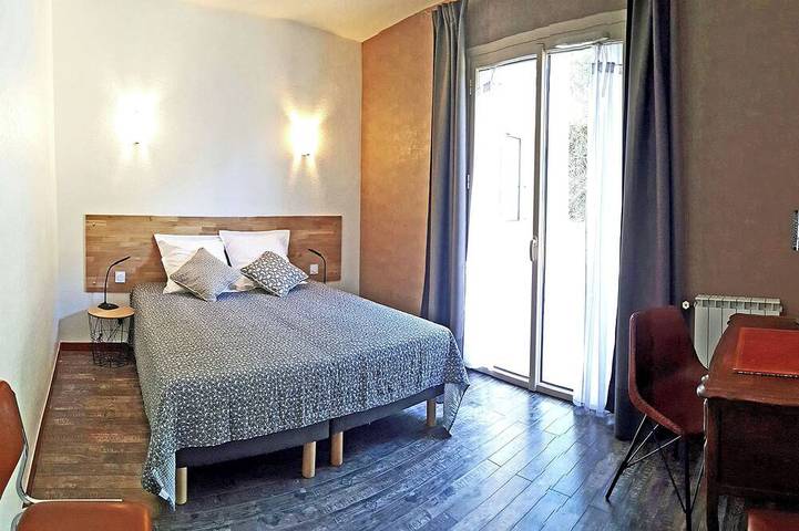 Location de vacances pour 6 personnes, avec jacuzzi ainsi que jardin et piscine à Banyuls-dels-Aspres - 2