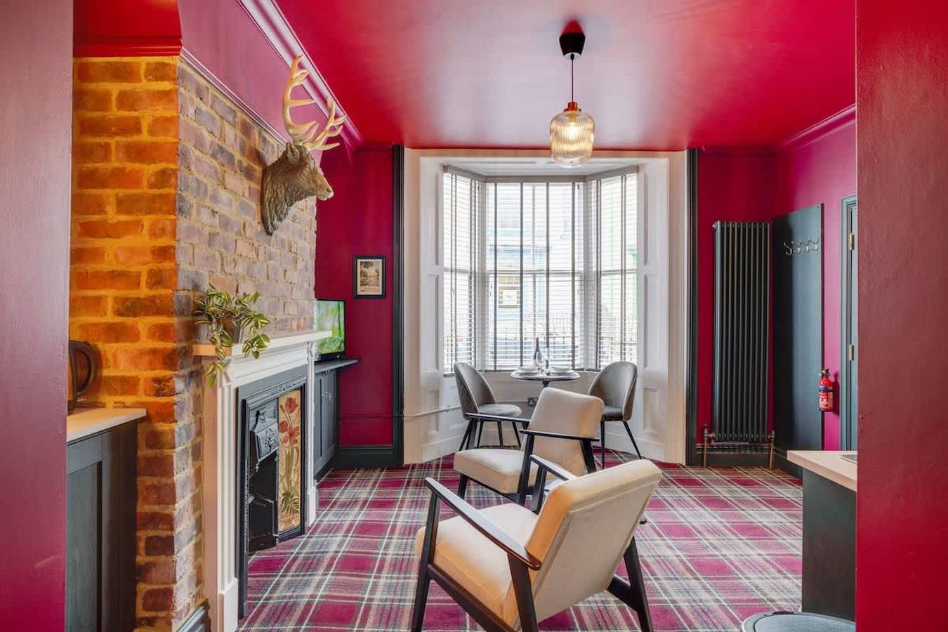Entire apartment, Boutique 1 Bedroom in Hartlepool with Fireplace in Hartlepool