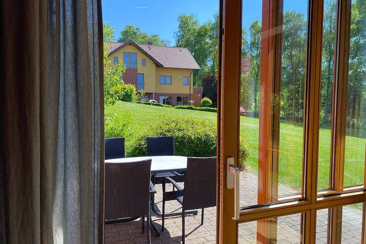 Ferienhaus für 8 Personen, mit Garten