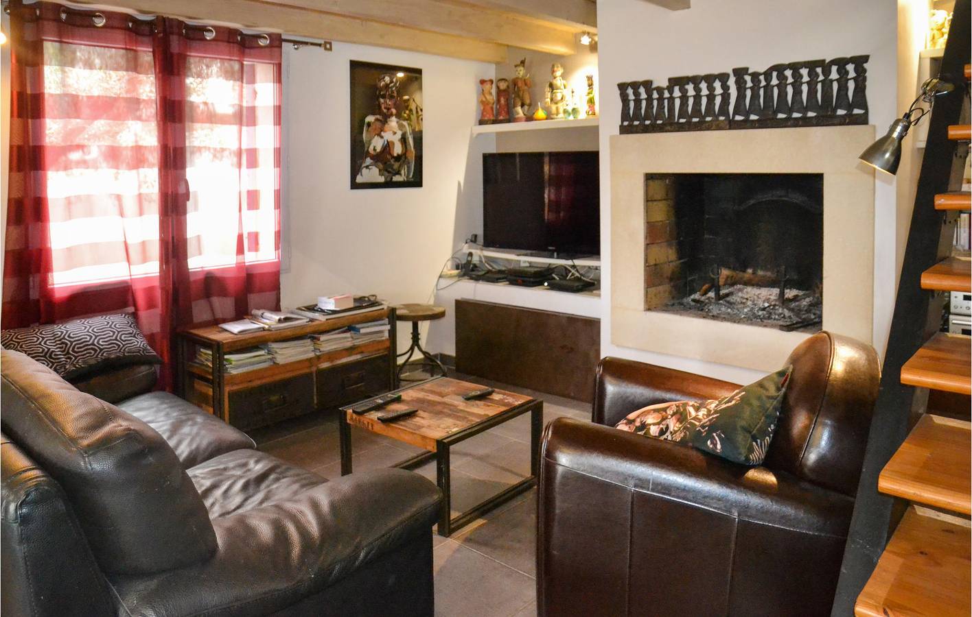 Appartement au bord de la piscine près de Saturargues et de la rivière in Villetelle, Côte méditerranéenne (France)