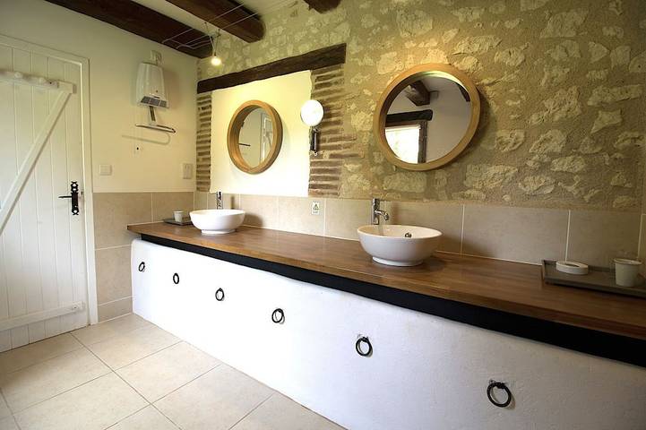 Location de vacances pour 5 personnes, avec piscine et jardin à Auvillar - 2