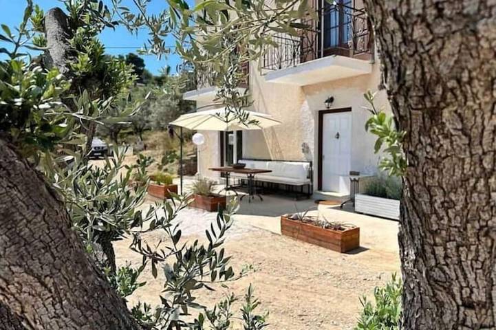 Holiday rental for 5 people in Spetses