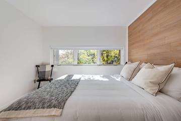 Cabin Rentals And Lodges for 9 Guests in Beaupré, Mont-Sainte-Anne, Picture 2