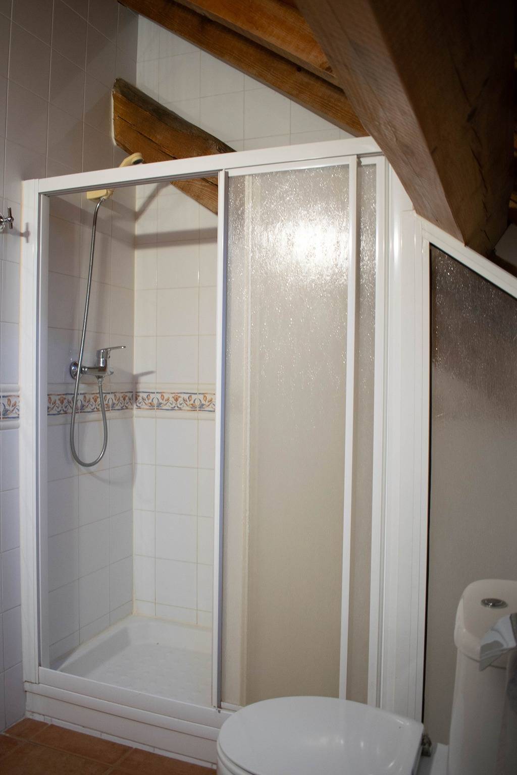 Appartement 'Kabila Enea 1' met uitzicht op de bergen, eigen tuin en Wifi, foto 6
