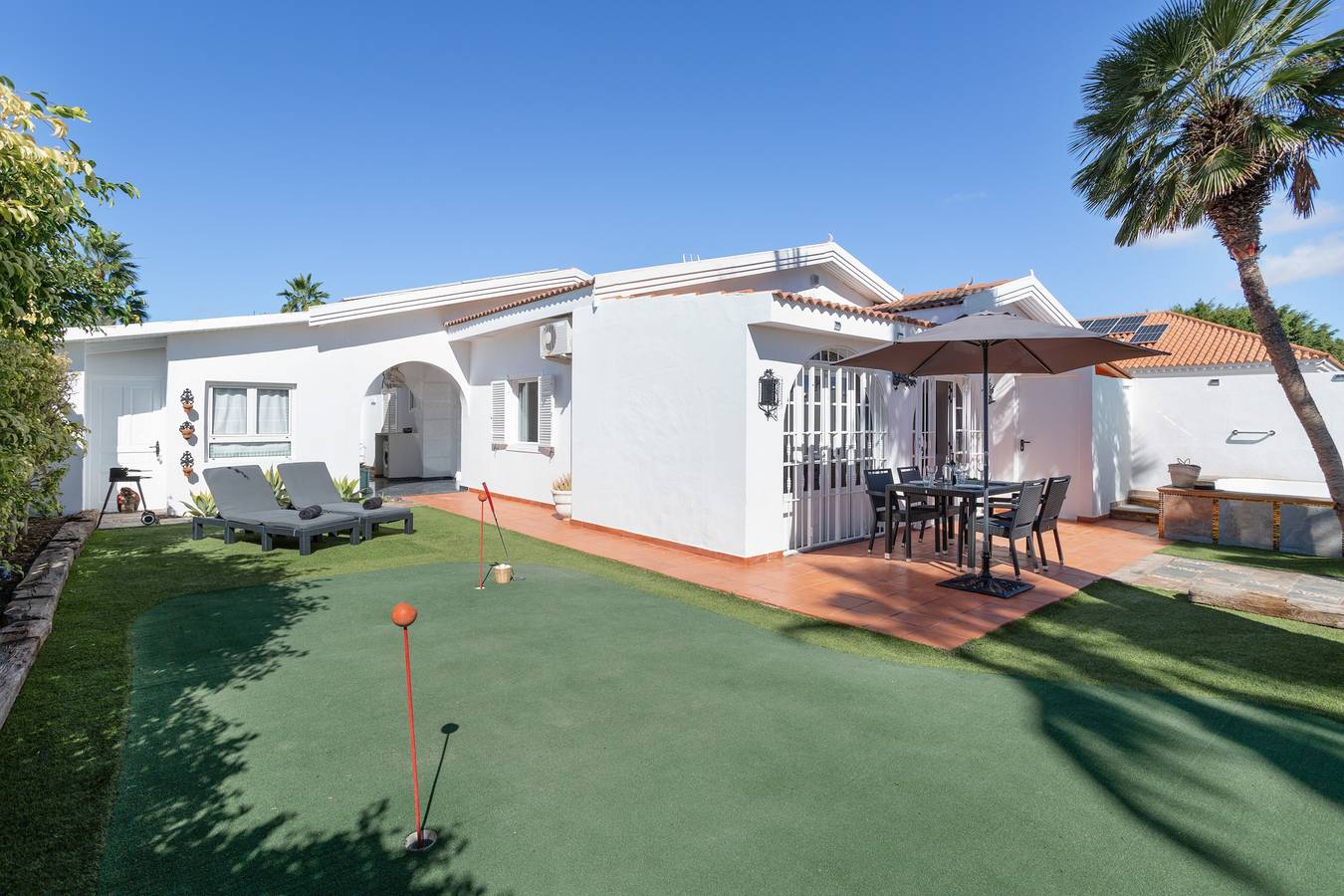 Villa de vacances exclusive à Maspalomas avec piscine chauffée à bulles in Campo Internacional, San Bartolomé de Tirajana