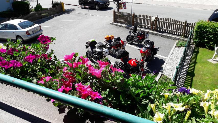 Ferienwohnung für 2 Personen, mit Garten und Sauna sowie Pool in Zell am See - 3