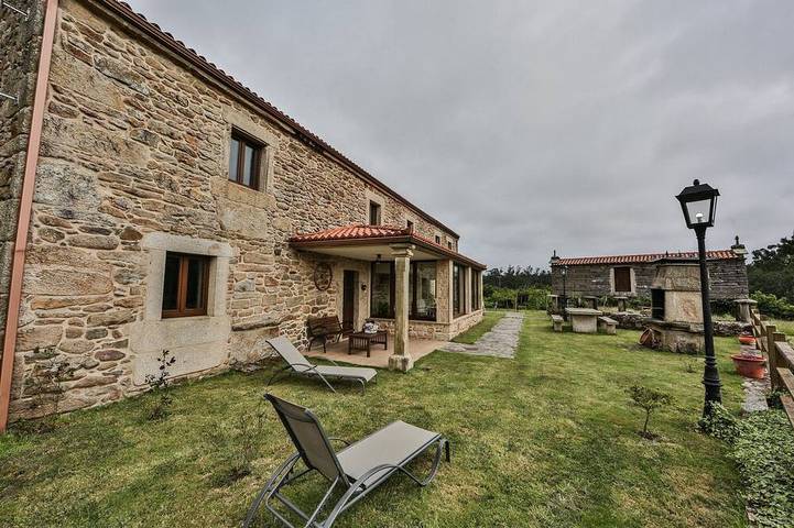 Holiday home for 12 people, with garden - 1