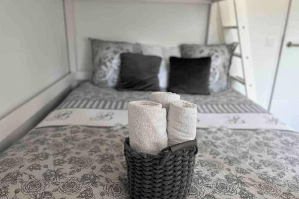 Maison Familiale et Spa Disneyland Paris in Saint-Germain-sur-Morin, Seine-et-Marne